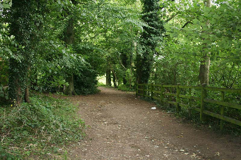 The Old Coach Road. Moden Hill entrance to Ellowes Hall